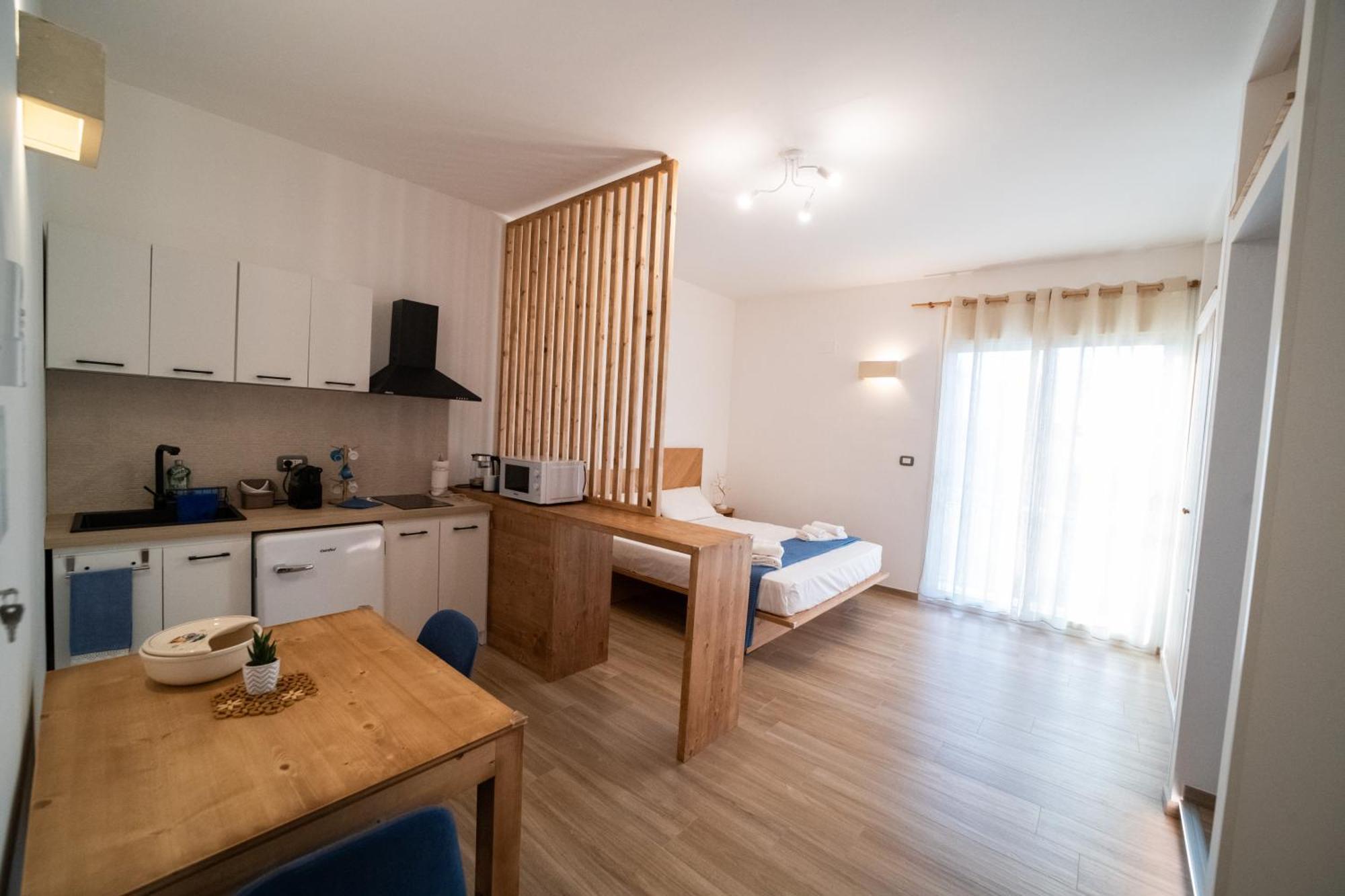 Pietra Bianca Bed and Breakfast Cutrofiano Buitenkant foto
