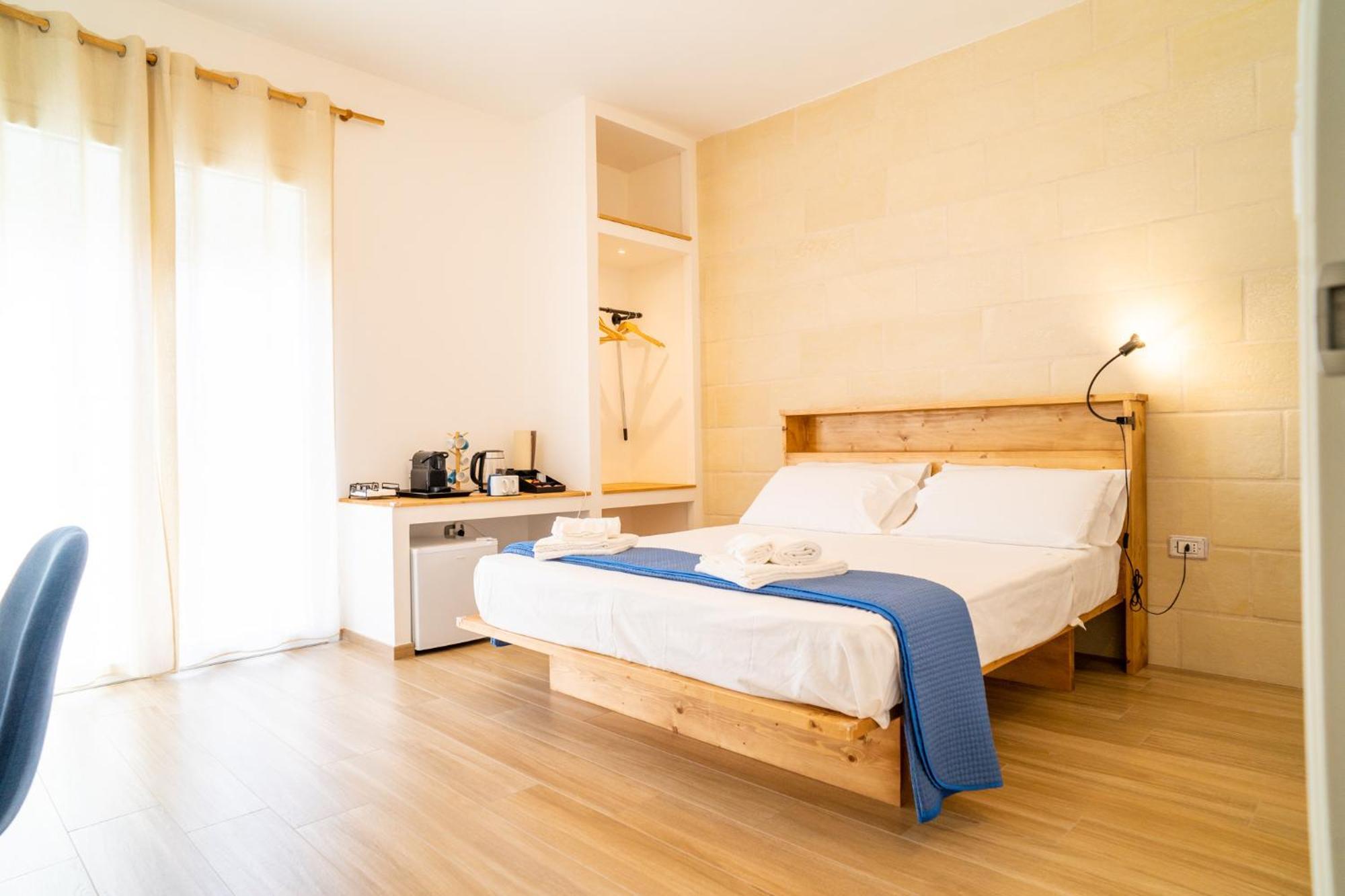 Pietra Bianca Bed and Breakfast Cutrofiano Buitenkant foto