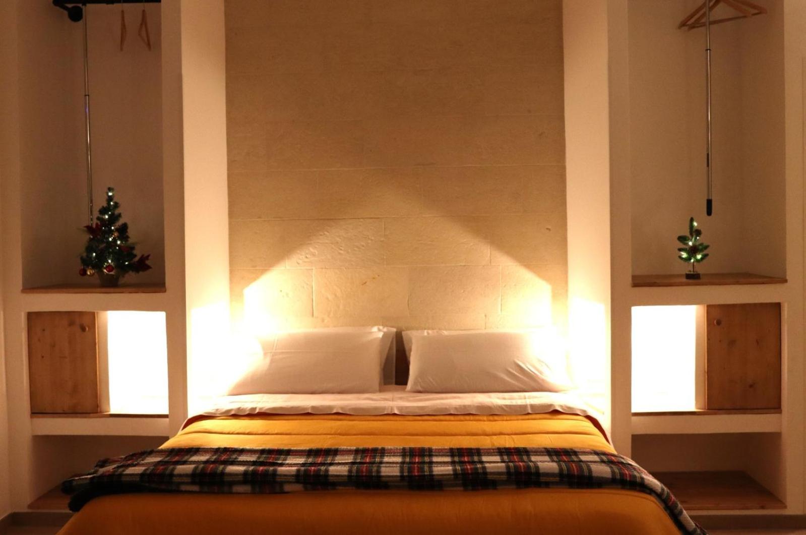 Pietra Bianca Bed and Breakfast Cutrofiano Buitenkant foto