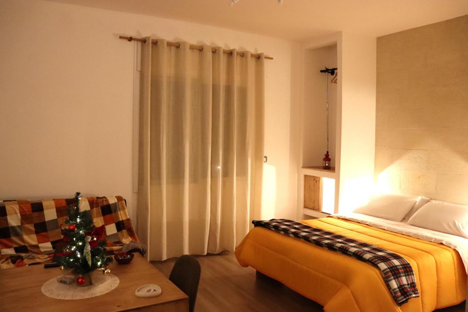 Pietra Bianca Bed and Breakfast Cutrofiano Buitenkant foto